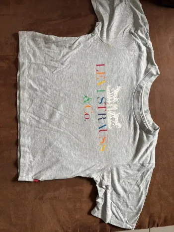 T-shirt levi’s