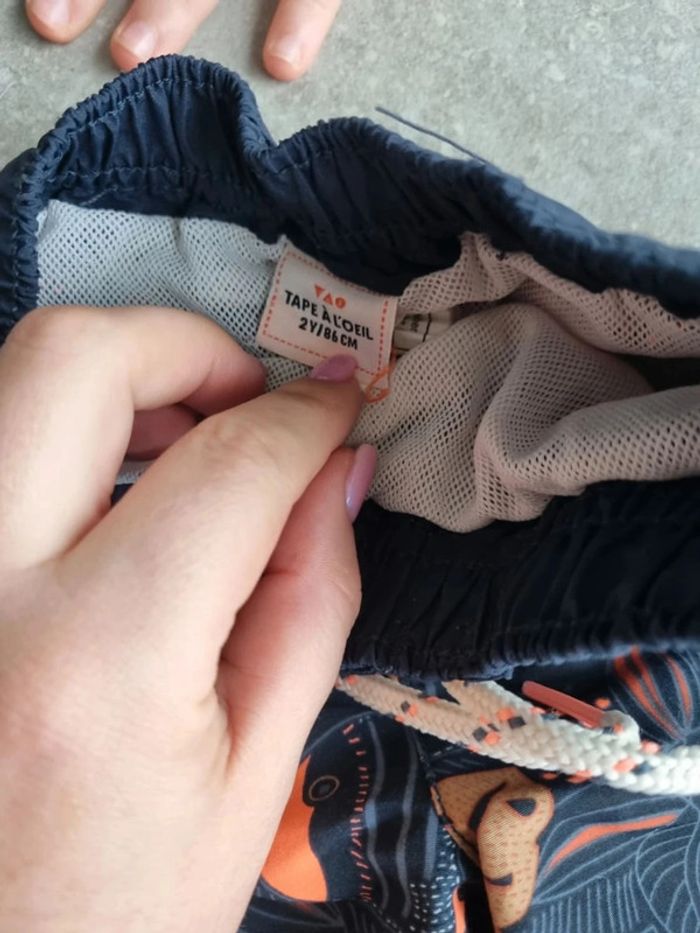Short de bain 2 ans - photo numéro 3