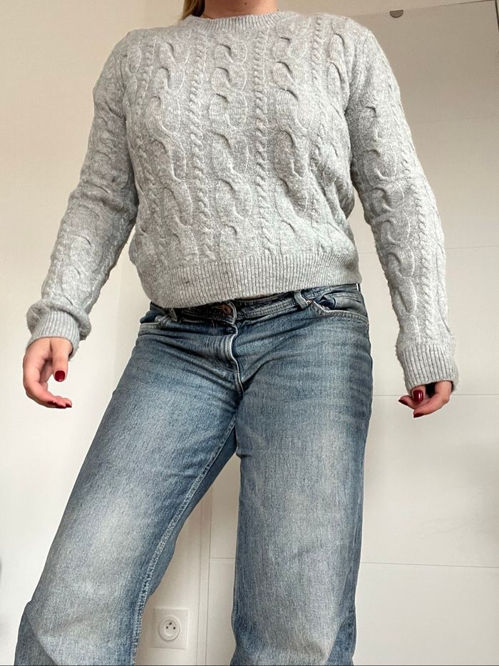 Pull torsadé gris bershka - photo numéro 3