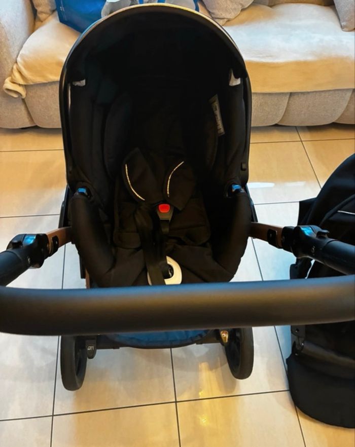 Poussette cam à venir chercher sur place à La Louvière - photo numéro 10