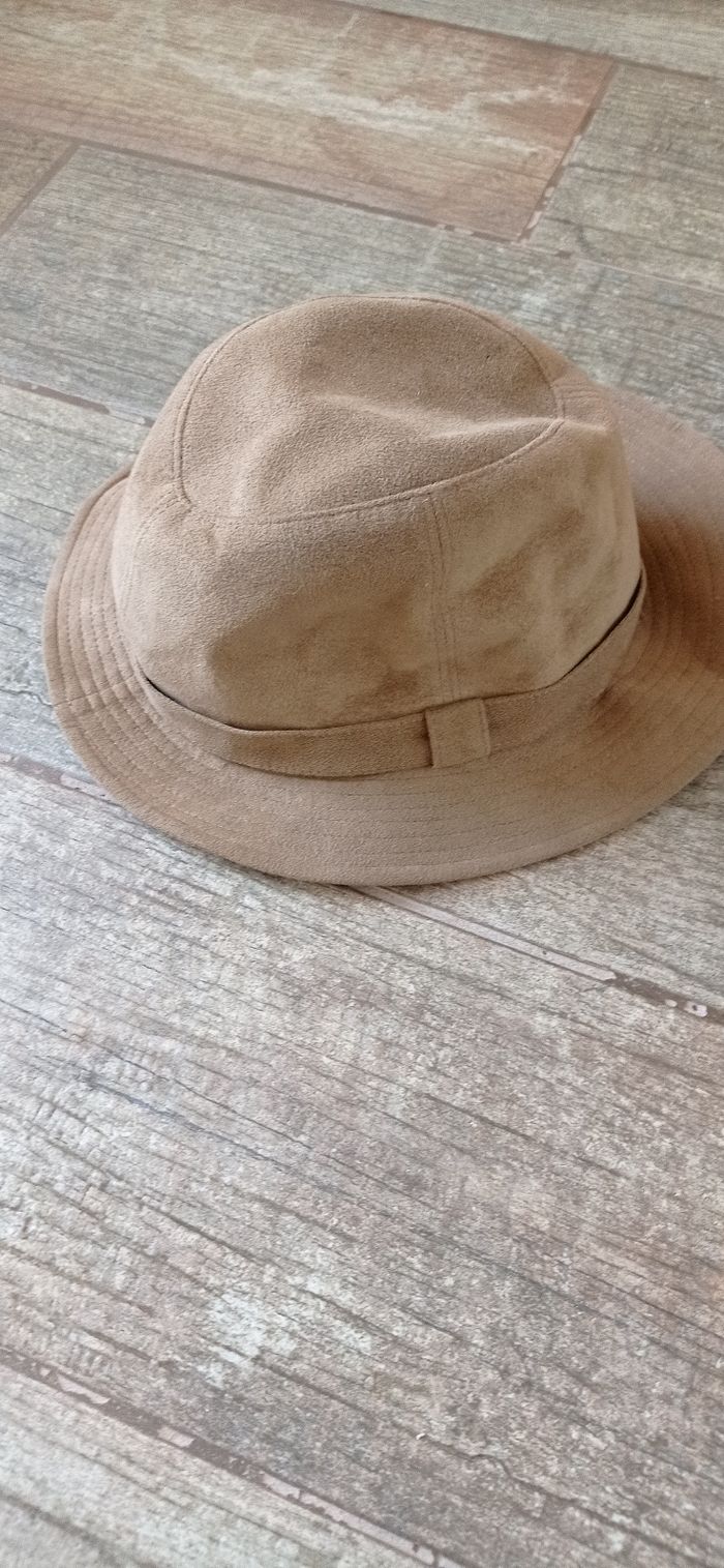 Chapeau, homme, Alcantara, T.55 environ, BE - photo numéro 2