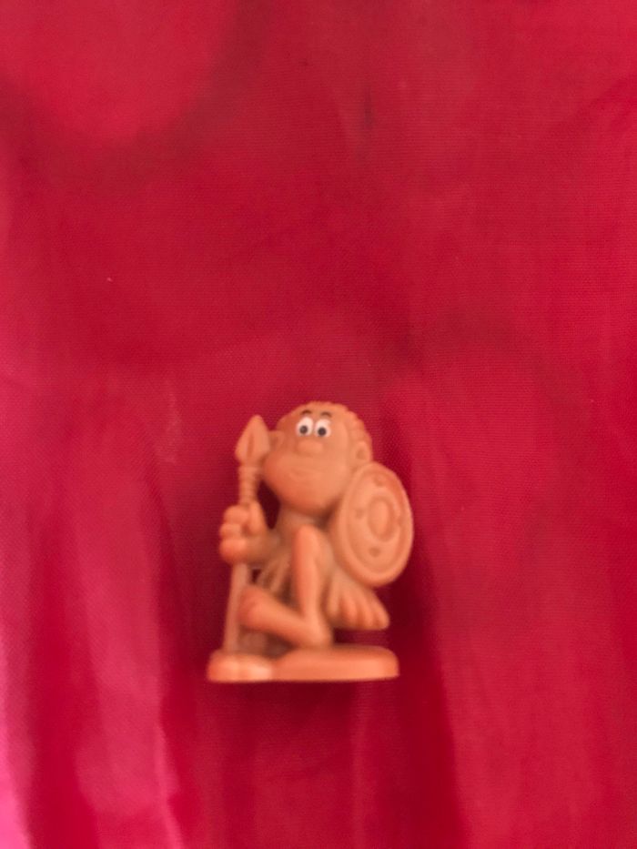 Figurine * prix 1e * kiki60230 - photo numéro 2