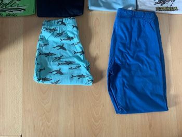 Lot vêtements garçons 8 ans - photo numéro 4