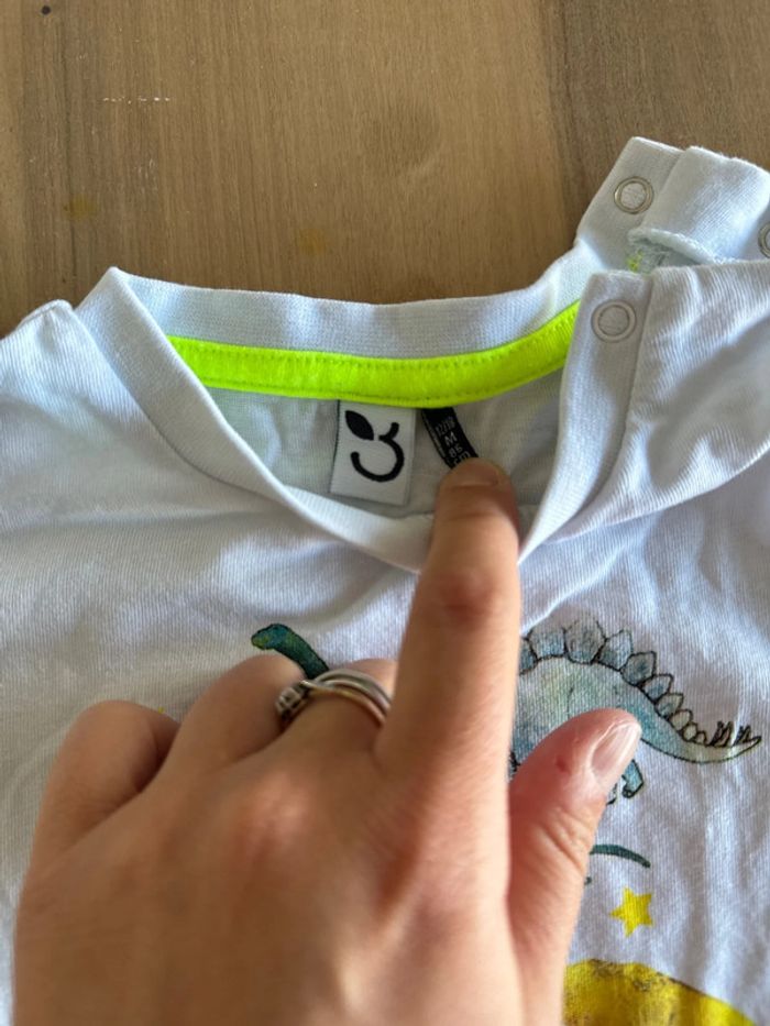 TEE shirt - photo numéro 2