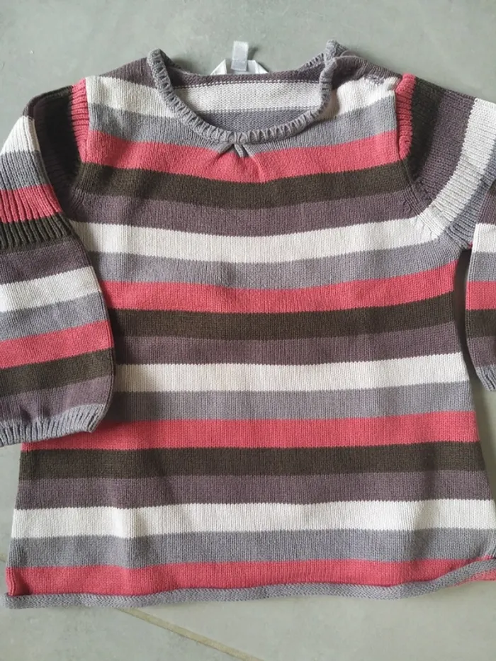 Pull coloré à rayures en 2 ans - photo numéro 2