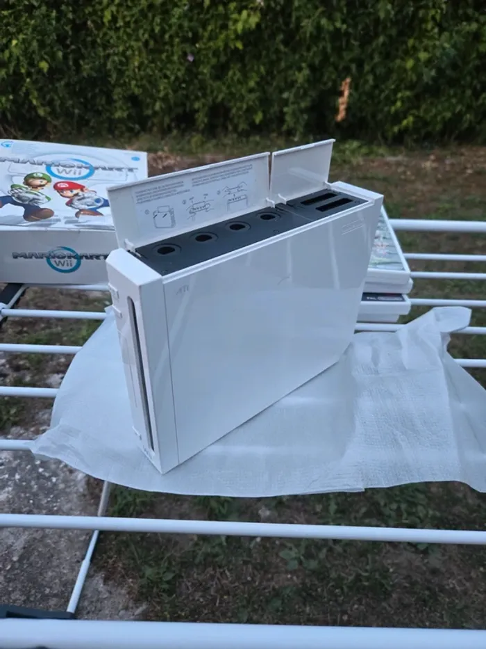 Console Nintendo wii - photo numéro 2