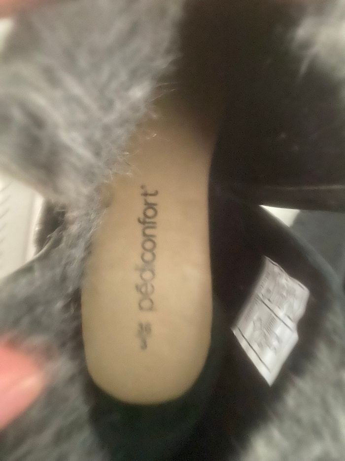 Paire de chaussures de qualité - photo numéro 8