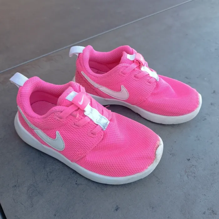 Baskets Nike - photo numéro 2