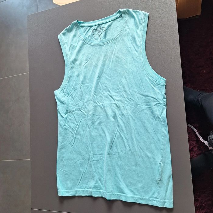 T shirt simple