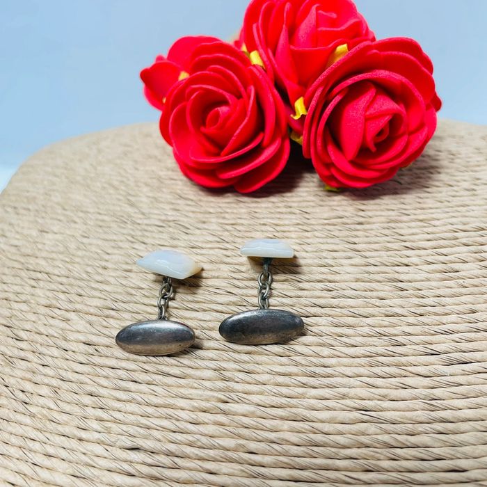 🔥 Modèle Rare. Boutons de manchettes à chaînette. Nacre véritable. Gravure ballon de football. - photo numéro 5