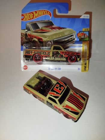Hot Wheels '67 Chevy C10 2024