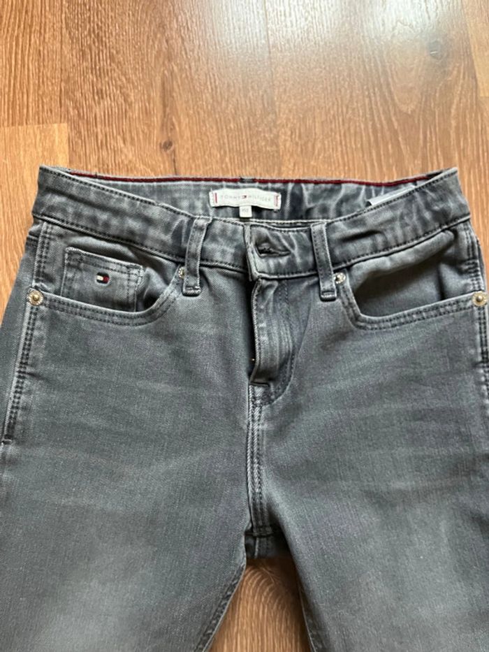 Jean fille Tommy Hilfiger longueur 152 cm - photo numéro 2