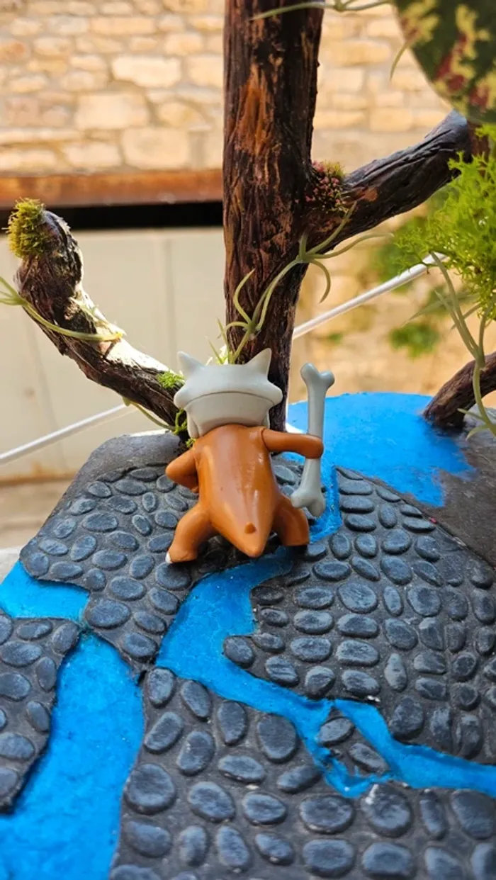 Super figurine Pokemon Nintendo ossatueur - photo numéro 3