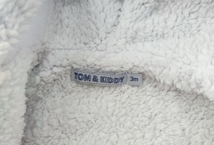 Gilet / Veste chaude fourrée à capuche - Tom&Kiddy - bébé 3 mois, neuve - photo numéro 4
