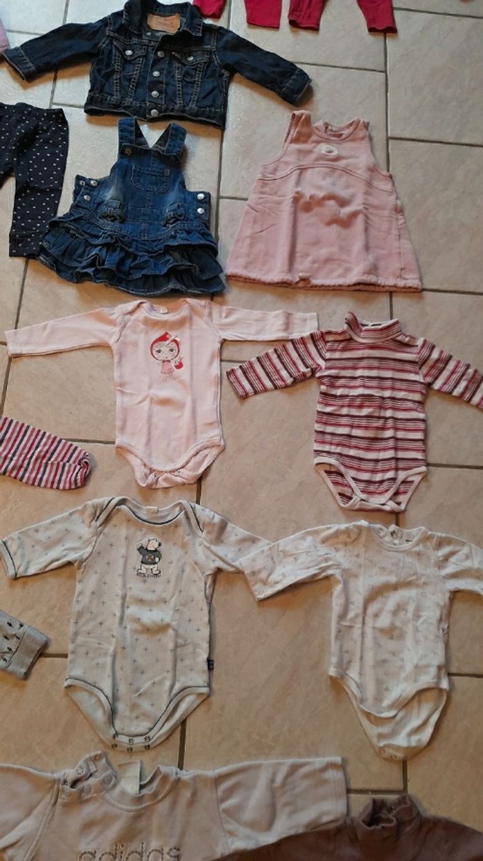 Lot de 40 vêtements fille 6 mois - photo numéro 4