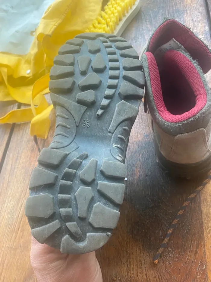 Chaussure randonnée 36 - photo numéro 4