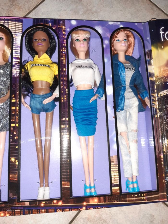 Coffret 10 poupées New York - photo numéro 5