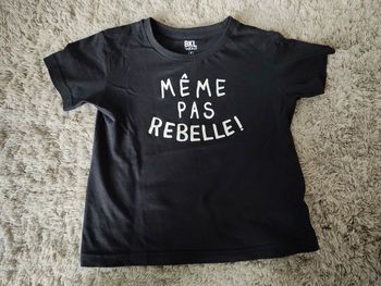 Tee-shirt taille 4 ans