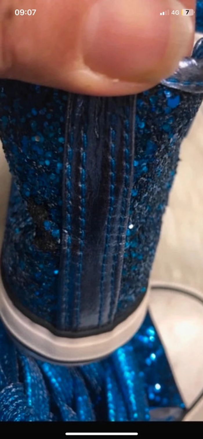 Chaussures habillées / baskets habillées / chaussures de fêtes . Enfant Pointure 25 - photo numéro 9