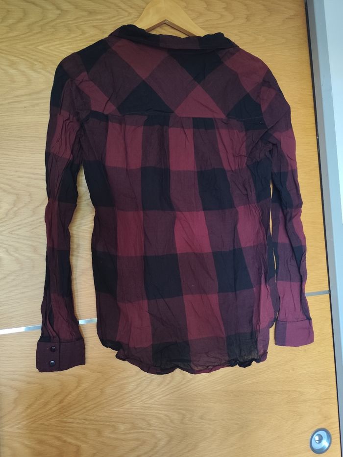 Chemise à carreaux rouge et noir - photo numéro 4