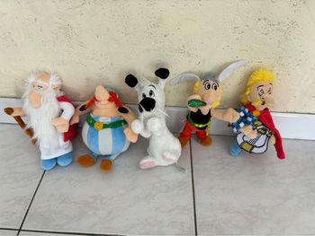 Lot peluches Astérix et Obelix