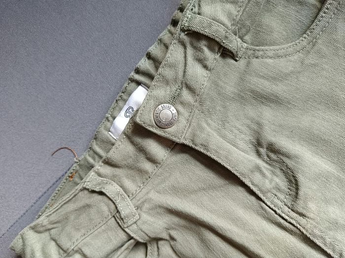 Short en jean kaki 🎮 Taille 10 ans - photo numéro 2