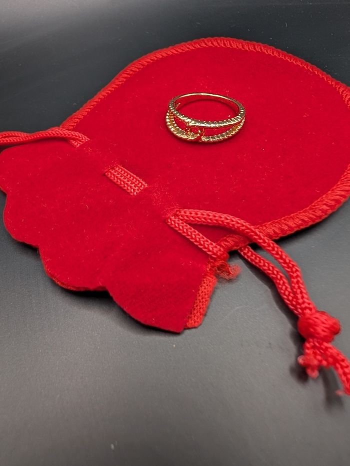 Bague 💍 Titane, Style Double Anneau Torsadé avec Détail Central neuve - photo numéro 2