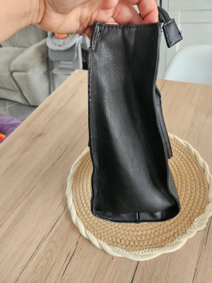 Sac noir - photo numéro 7