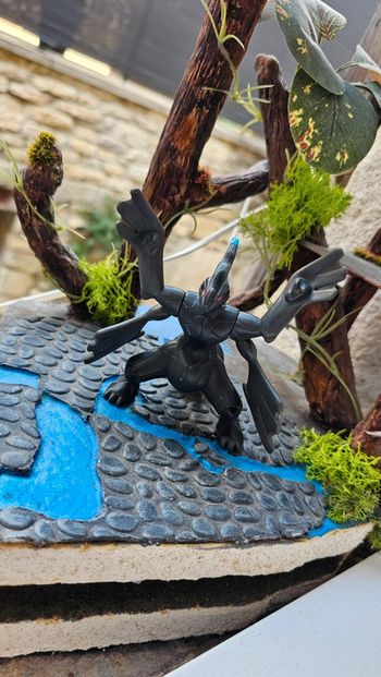 Super figurine Pokemon Nintendo zekrom macdo