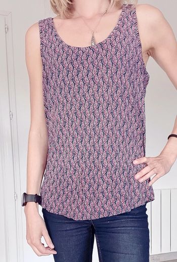 Magnifique blouse de chez promod taille 42 mais taille 40 en très bon état 👌