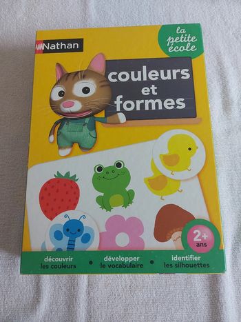 Jeu couleurs et formes nathan
