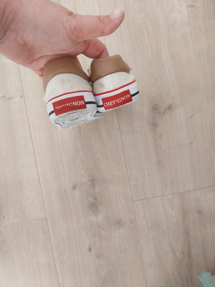Baskets style converse pointure 31 - photo numéro 6