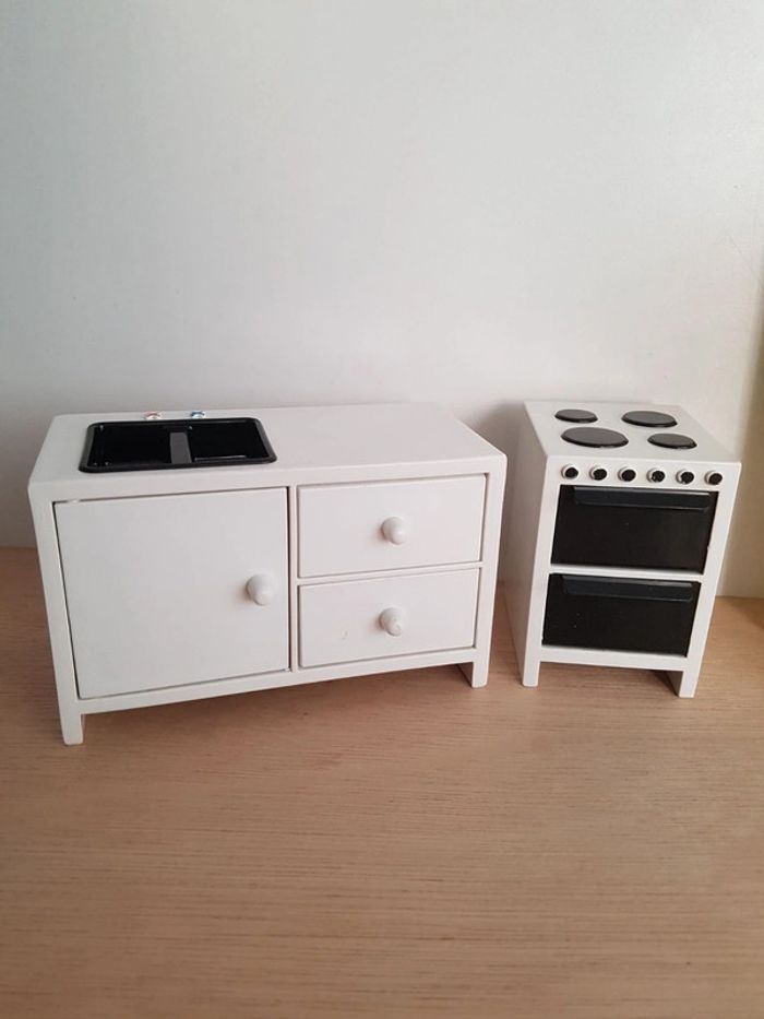 Mobilier cuisine et chambre pour maison de poupée Ikea - photo numéro 7