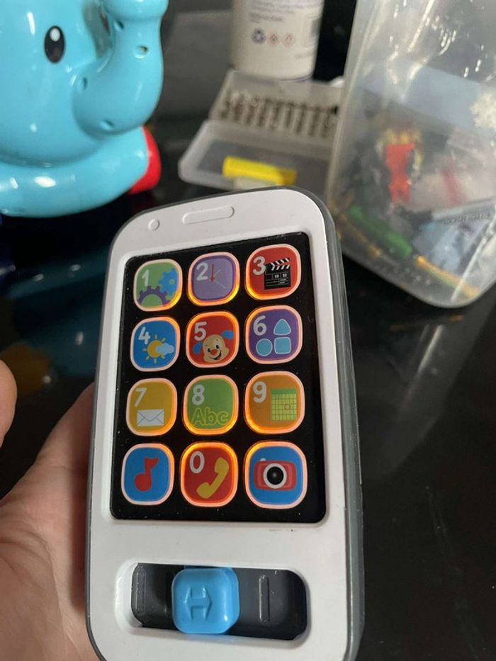 Jouet Téléphone a Piles AAA Fisher Price