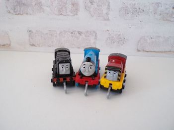 Trains - Thomas et ses amis - Salty - Gordon - Diesel (J7)