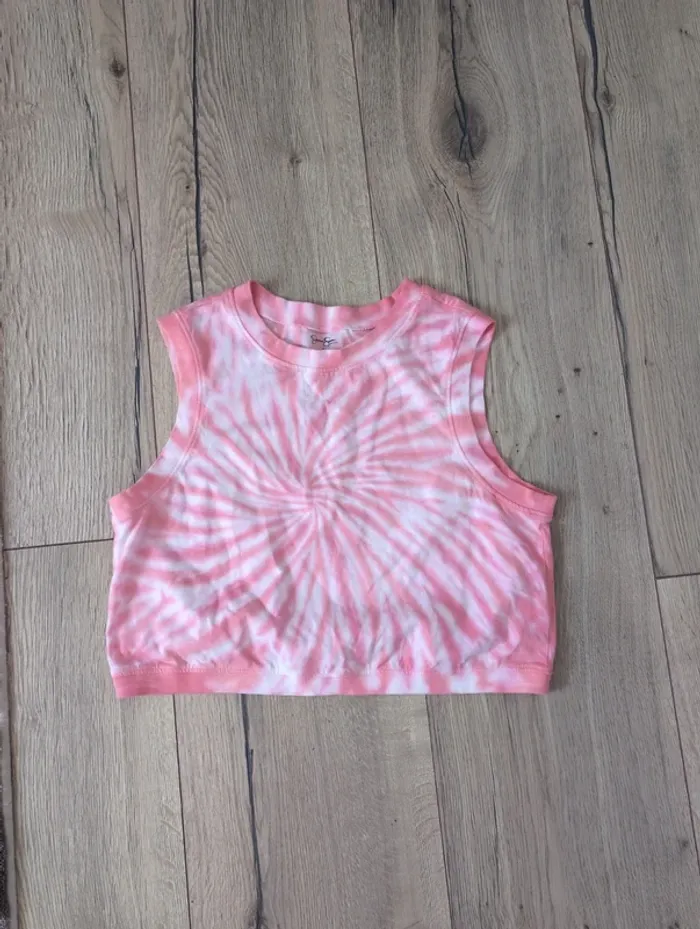 Crop top tie and dye