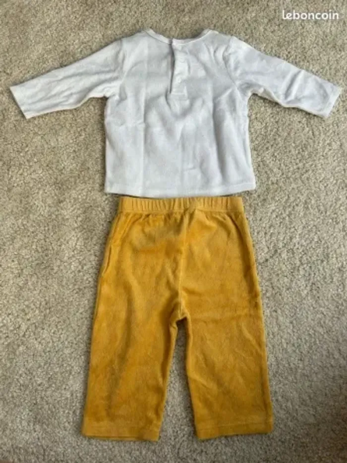 Pyjama d'hiver deux pièces en velours bébé fille - 12 mois - photo numéro 2