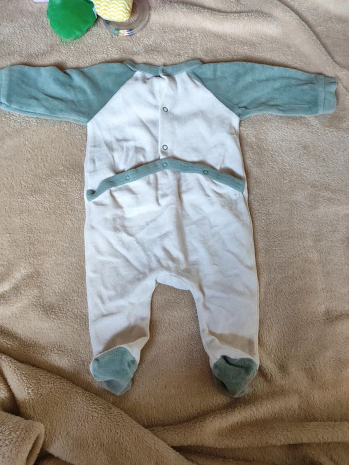 Pyjama velours 3 mois - photo numéro 3