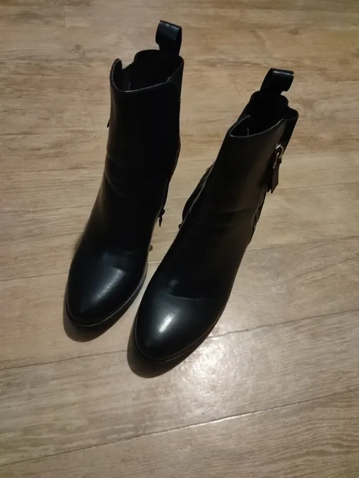 Superbes bottines neuves
