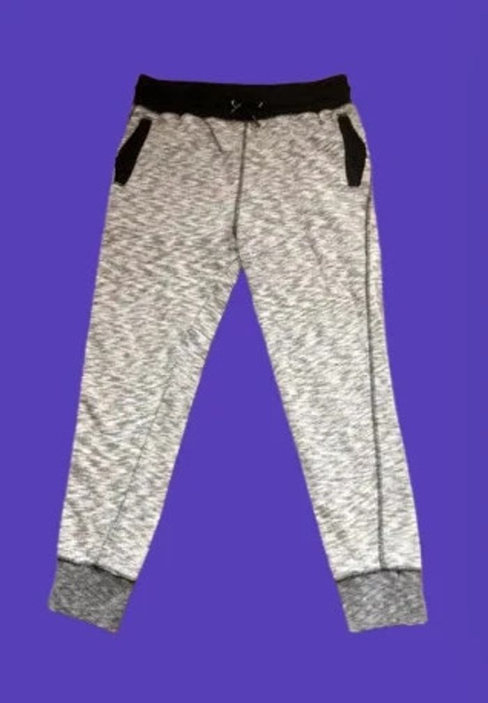 Etat proche du neuf H&M 🤩 superbe pantalon 10 ans  12 ans : 152 vraiment très sympa - photo numéro 10