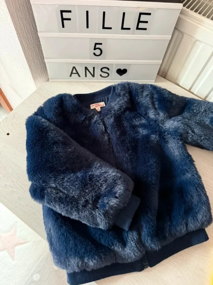 Superbe veste DPAM couleur marine, 5 ans comme neuve - photo numéro 2