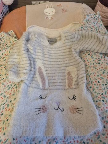 Robe pull tête de lapin