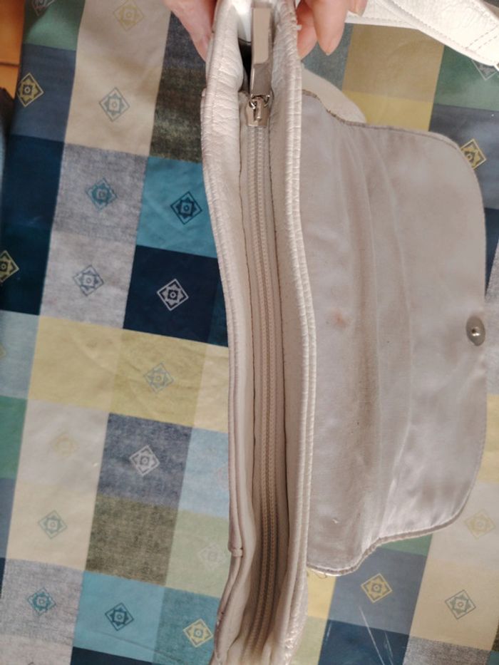 Petit sac à main blanc idéal pour mariage - photo numéro 9