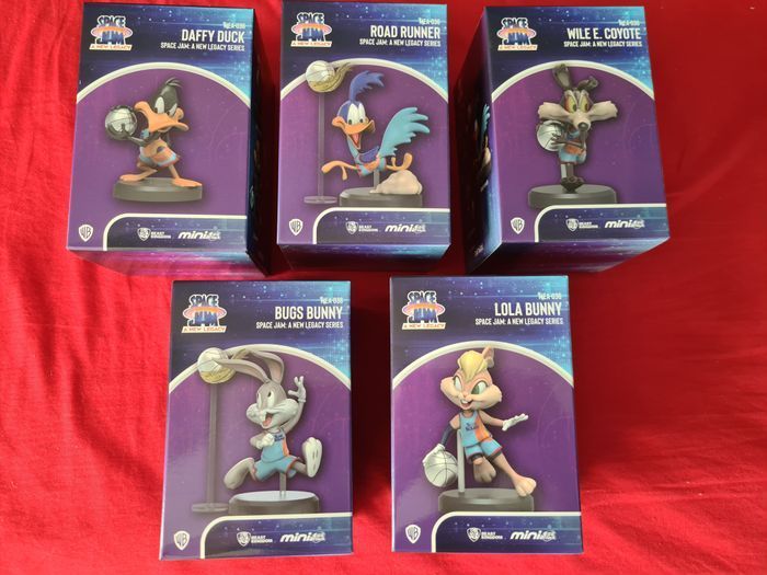 Figurine 5 Mini Attack Space Jam neuves Pour offrir superbe - photo numéro 1
