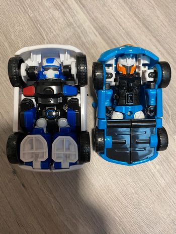 Voiture qui se transforme