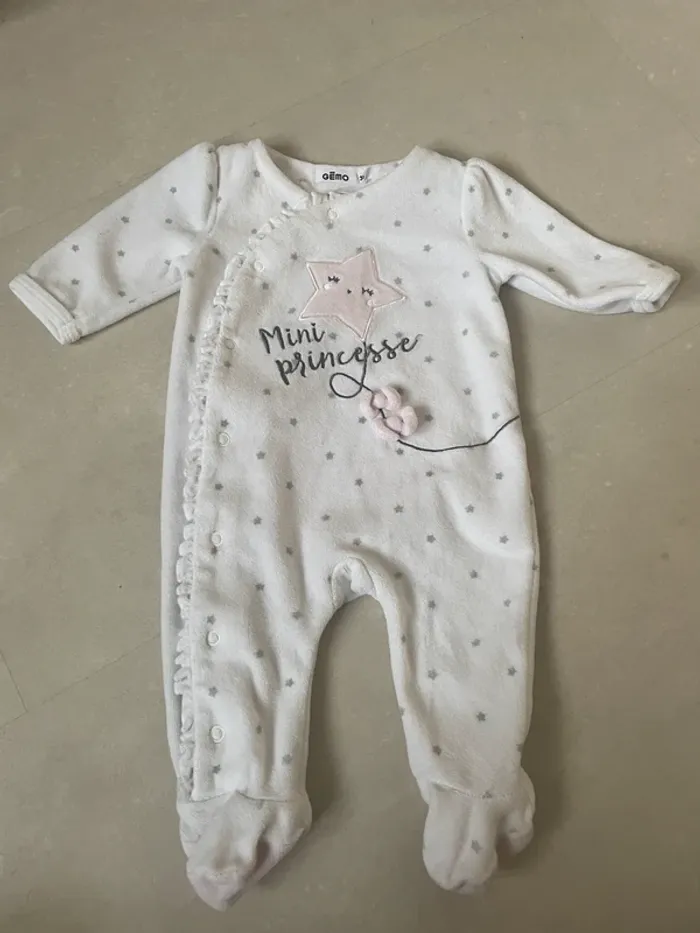 Lot 6 pyjamas - photo numéro 5