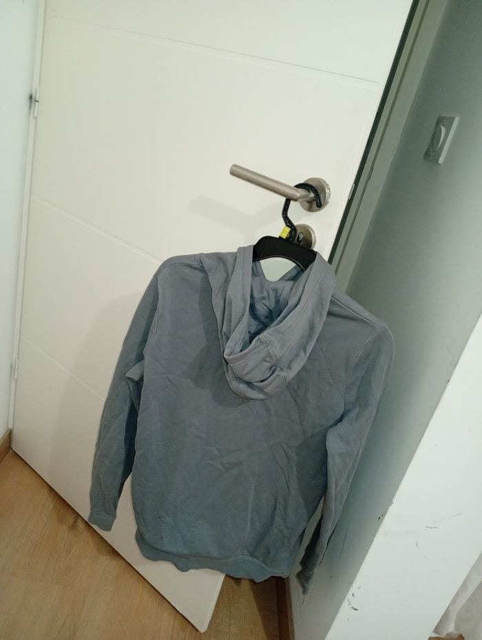 Pull Nike - photo numéro 4