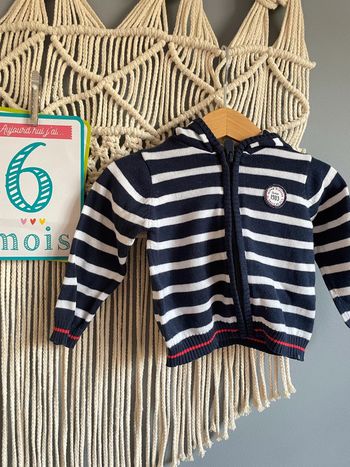 Gilet rayé t.6m