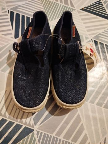 Chaussures en toile