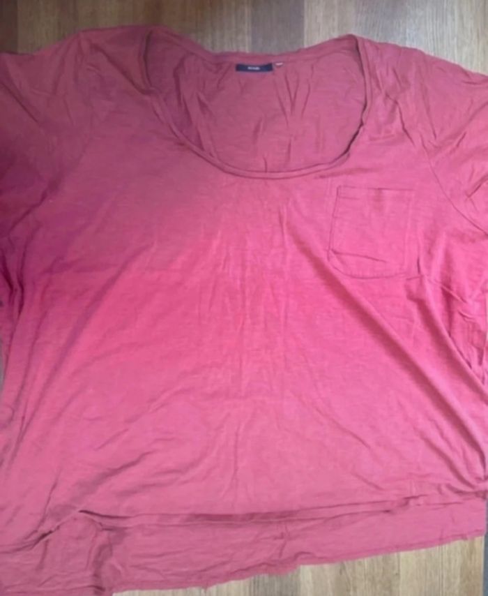 T-shirt kiabi rouge framboise taille 3xl - photo numéro 2